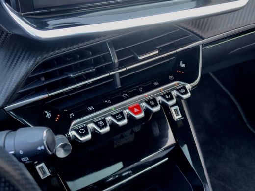 Peugeot e-2008 91,4% SOH 79D.KM!! PANODAK LEDER NAVI CAMERA DIGI-DASH APPLE-CARPLAY LED LMV PARK-ASSIST PDC ActivLease financial lease