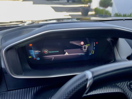 Peugeot e-2008 91,4% SOH 79D.KM!! PANODAK LEDER NAVI CAMERA DIGI-DASH APPLE-CARPLAY LED LMV PARK-ASSIST PDC ActivLease financial lease