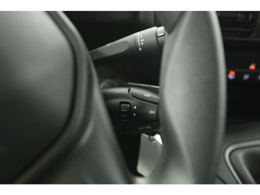 Peugeot Partner 1.2 PureTech 111PK | BENZINE | Airco | Cruise | Elektrpakket ActivLease financial lease