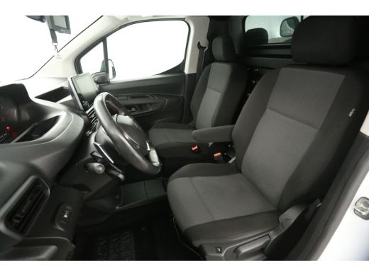 Peugeot Partner 1.5 BlueHDI EAT8 130PK L2 | Aut. | Clima | Adap. Cruise | Camera | Carplay | Stoelverw. | 2xSchui... ActivLease financial lease