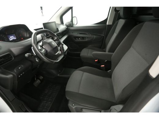 Peugeot Partner 1.5 BlueHDI EAT8 130PK L2 | Aut. | Clima | Adap. Cruise | Camera | Carplay | Stoelverw. | 2xSchui... ActivLease financial lease