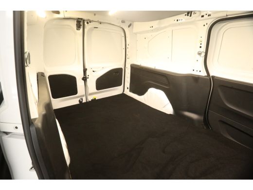 Peugeot Partner 1.5 BlueHDI EAT8 130PK L2 | Aut. | Clima | Adap. Cruise | Camera | Carplay | Stoelverw. | 2xSchui... ActivLease financial lease