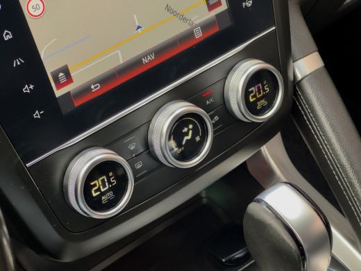 Renault Kadjar 1.3 TCe AUT7 INTENS LEDER NAVI CAMERA AIRCO PARK-ASSIST LED LMV PDC ActivLease financial lease