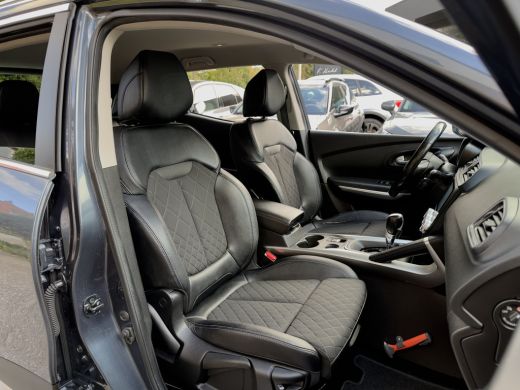 Renault Kadjar 1.3 TCe AUT7 INTENS LEDER NAVI CAMERA AIRCO PARK-ASSIST LED LMV PDC ActivLease financial lease