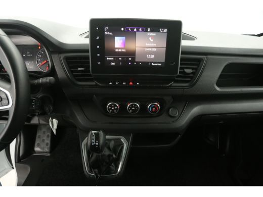 Renault Trafic 2.0 Blue dC1 150 L2H1 | Automaat | Airco | Camera | Cruise | 3 Zits | Trekhaak | Carplay | LED ActivLease financial lease