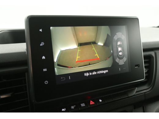 Renault Trafic 2.0 Blue dC1 150 L2H1 | Automaat | Airco | Camera | Cruise | 3 Zits | Trekhaak | Carplay | LED ActivLease financial lease