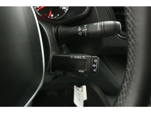 Renault Trafic 2.0 Blue dC1 150 L2H1 | Automaat | Airco | Camera | Cruise | 3 Zits | Trekhaak | Carplay | LED ActivLease financial lease