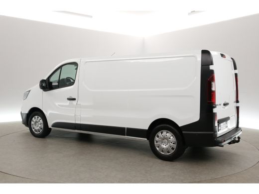Renault Trafic 2.0 Blue dC1 150 L2H1 | Automaat | Airco | Camera | Cruise | 3 Zits | Trekhaak | Carplay | LED ActivLease financial lease