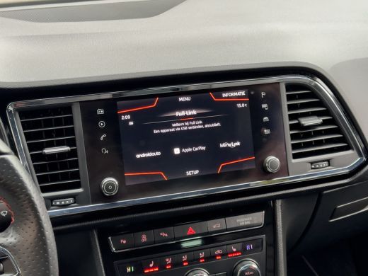 Seat Ateca 1.5 TSI AUT7 FR INTENSE 150PK PANODAK LEDER NAVI CAMERA360 DIGI-DASH CARPLAY LED LMV PDC ActivLease financial lease