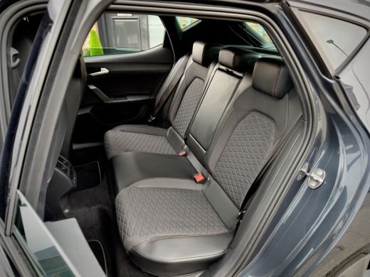 Seat Leon 1.0 TSI FR LAUNCH EDITION 95D.KM!! LEDER NAVI DIGI-DASH APPLE-CARPLAY LED LMV PDC ActivLease financial lease