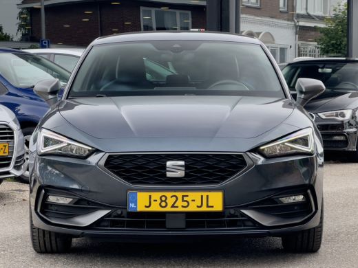 Seat Leon 1.0 TSI FR LAUNCH EDITION 95D.KM!! LEDER NAVI DIGI-DASH APPLE-CARPLAY LED LMV PDC ActivLease financial lease