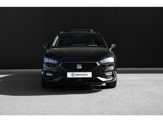 Seat Leon Sportstourer 1.5 TSI eHybrid 204pk FR Business | Panoramadak | Camera | Dodehoekassistent | 17" ActivLease financial lease