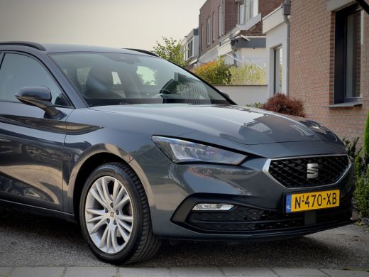 Seat Leon Sportstourer 1.5 TSI STYLE APPLE-CARPLAY PARK-ASSIST AIRCO LED LMV PDC ActivLease financial lease