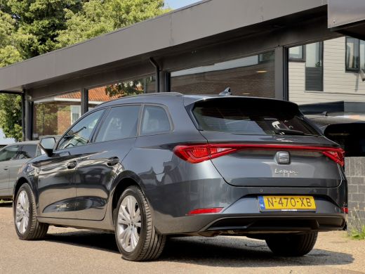 Seat Leon Sportstourer 1.5 TSI STYLE APPLE-CARPLAY PARK-ASSIST AIRCO LED LMV PDC ActivLease financial lease