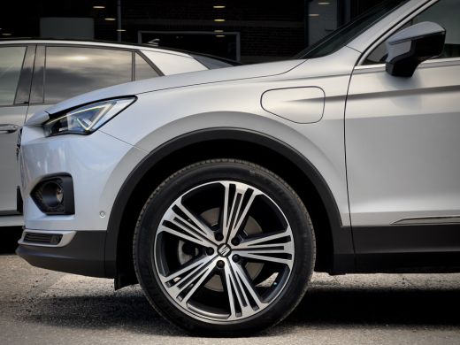 Seat Tarraco 1.4 TSI AUT6 E-HYBRID PHEV XCELLENCE. PANODAK VOL-LEDER 20 INCH-LMV NAVI CAMERA DIGI-DASH APPLE-C... ActivLease financial lease