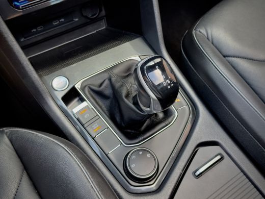Seat Tarraco 1.4 TSI AUT6 E-HYBRID PHEV XCELLENCE. PANODAK VOL-LEDER 20 INCH-LMV NAVI CAMERA DIGI-DASH APPLE-C... ActivLease financial lease
