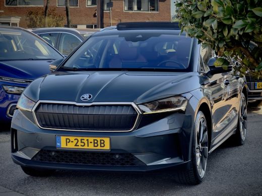 Skoda Enyaq iV 80. PANODAK VOL-LEDER NAVI CAMERA360 DIGI-DASH APPLE-CARPLAY LED 22 INCH-LMV PDC ActivLease financial lease