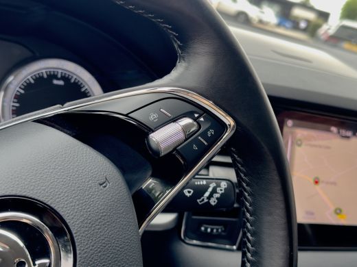 Skoda Karoq 1.0 TSI EDITION DESIGNO-INT NAVI AIRCO APPLE-CARPLAY PARK-ASSIST LED LMV PDC ActivLease financial lease