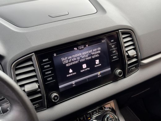 Skoda Karoq 1.0 TSI EDITION DESIGNO-INT NAVI AIRCO APPLE-CARPLAY PARK-ASSIST LED LMV PDC ActivLease financial lease