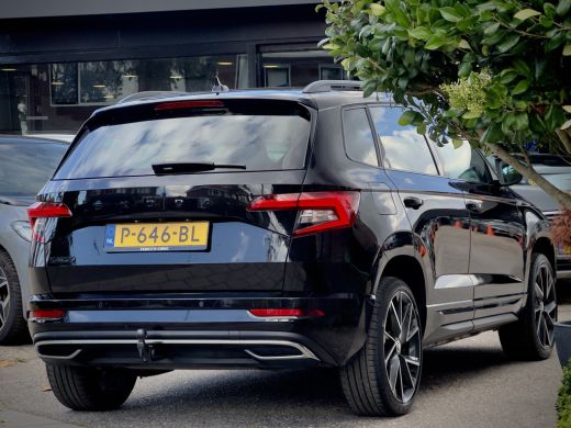 Skoda Karoq 1.5 TSI ACT AUT7 SPORTLINE NAVI CAMERA DIGI-DASH APPLE-CARPLAY LED LMV PDC ActivLease financial lease