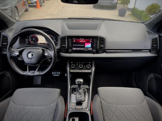 Skoda Karoq 1.5 TSI ACT AUT7 SPORTLINE NAVI CAMERA DIGI-DASH APPLE-CARPLAY LED LMV PDC ActivLease financial lease