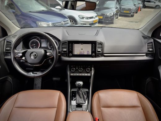 Skoda Karoq 1.5 TSI AUT7/DSG ACT EDITION LEDER NAVI AIRCO PARK-ASSIST APPLE-CARPLAY LED LMV PDC ActivLease financial lease