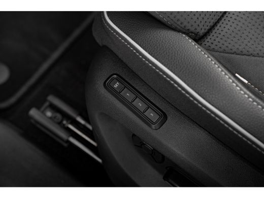 Skoda Kodiaq 1.5 TSI PHEV 204 PK Sportline Business Panoramadak | Wegklapbare trekhaak | Adaptive cruise contr... ActivLease financial lease