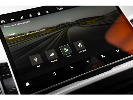 Skoda Kodiaq 1.5 TSI PHEV 204 PK Sportline Business Panoramadak | Wegklapbare trekhaak | Adaptive cruise contr... ActivLease financial lease