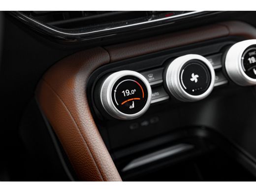 Skoda Kodiaq 1.5 TSI 204 PK PHEV Business Edition Achteruitrijcamera | Adaptive cruise control | Keyless entry... ActivLease financial lease