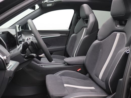 Skoda Kodiaq 1.5 TSI PHEV Sportline Business Pano-Schuifdak, Trekhaak, Dynamic Chassis, 20" LM Velgen, Memorys... ActivLease financial lease