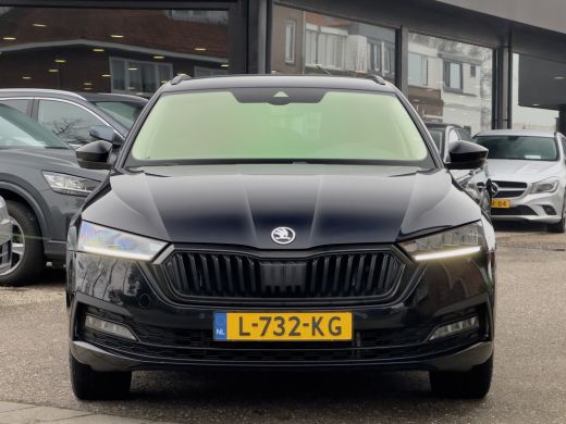 Skoda Octavia Combi 1.4 TSI AUT6 iV PHEV EDITION NAVI AIRCO DIGI-DASH APPLE-CARPLAY LED LMV PDC NIEUWSTE MODEL !! ActivLease financial lease