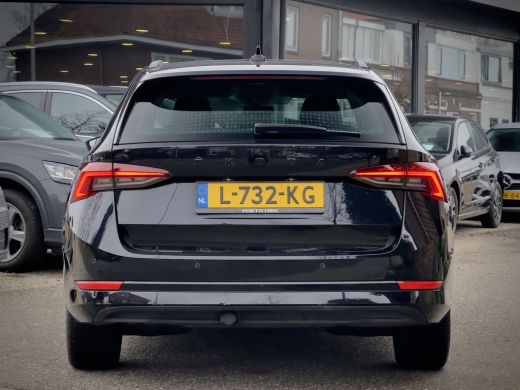 Skoda Octavia Combi 1.4 TSI AUT6 iV PHEV EDITION NAVI AIRCO DIGI-DASH APPLE-CARPLAY LED LMV PDC NIEUWSTE MODEL !! ActivLease financial lease