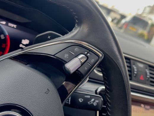 Skoda Superb 1.4 TSI iV AUT6 EDITION PLUS PANODAK LEDER NAVI CAMERA DIGI-DASH APPLE-CARPLAY LED LMV PDC ActivLease financial lease