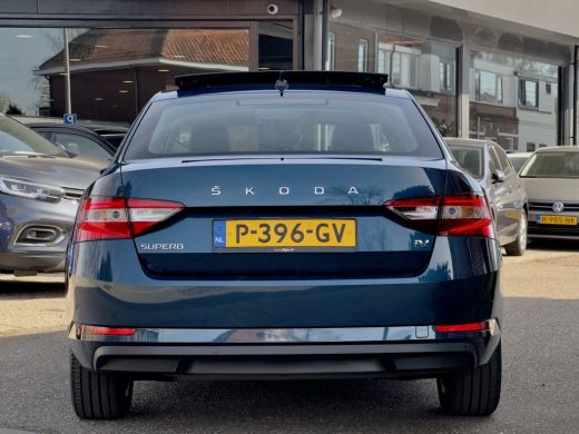 Skoda Superb 1.4 TSI iV AUT6 EDITION PLUS PANODAK LEDER NAVI CAMERA DIGI-DASH APPLE-CARPLAY LED LMV PDC ActivLease financial lease