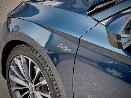 Skoda Superb Combi 1.4 TSI iV AUT6 LAURIN & KLEMENT SPORTLINE PANODAK LEDER NAVI CAMERA DIGI-DASH APPLE-CARPLA... ActivLease financial lease