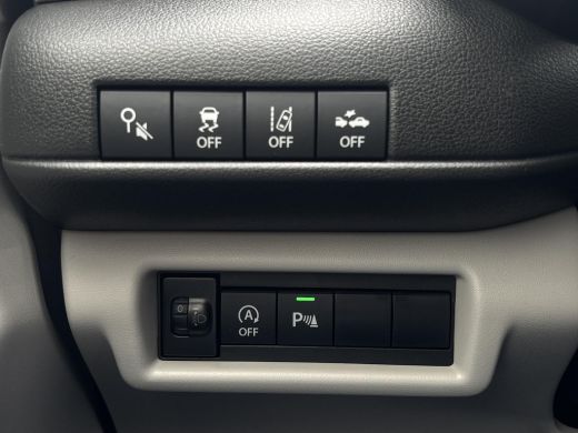 Suzuki Swift 1.2 Comfort Smart Hybrid | Nieuw | Direct uit voorraad leverbaar |  Navigatiesysteem | Adaptieve ... ActivLease financial lease