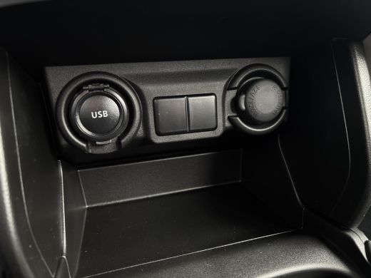 Suzuki Swift 1.2 Comfort Smart Hybrid | Nieuw | Direct uit voorraad leverbaar |  Navigatiesysteem | Adaptieve ... ActivLease financial lease