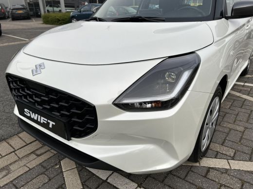 Suzuki Swift 1.2 Comfort Smart Hybrid ActivLease financial lease