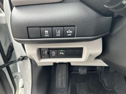 Suzuki Swift 1.2 Comfort Smart Hybrid ActivLease financial lease