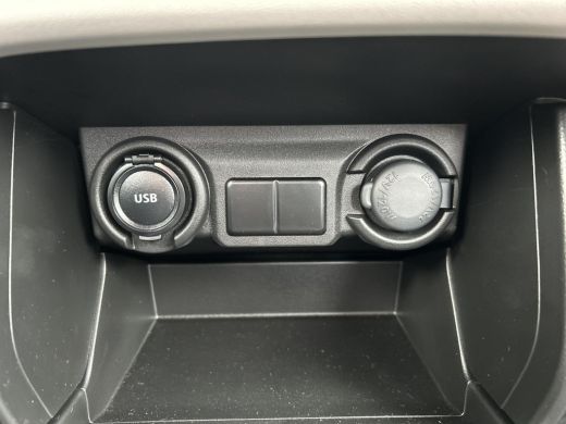 Suzuki Swift 1.2 Comfort Smart Hybrid ActivLease financial lease