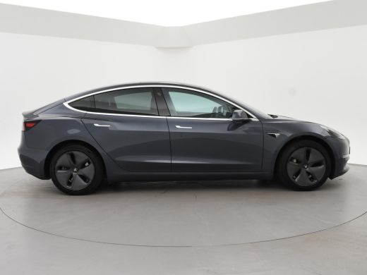 Tesla Model 3 LONG RANGE AWD 75 kWh + TREKHAAK | 560 KM WLTP | 1000 KG TREKGEWICHT OP KENTEKEN ActivLease financial lease