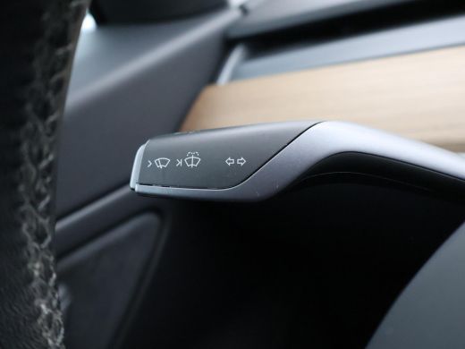 Tesla Model 3 LONG RANGE AWD 75 kWh + TREKHAAK | 560 KM WLTP | 1000 KG TREKGEWICHT OP KENTEKEN ActivLease financial lease