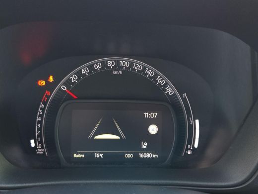 Toyota Aygo 1.0 VVT-i MT Play | Apple CarPlay | Cruise Control | Rijklaar incl. garantie | ActivLease financial lease