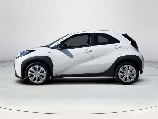 Toyota Aygo 1.0 VVT-i MT Play | Apple CarPlay | Cruise Control | Rijklaar incl. garantie | ActivLease financial lease