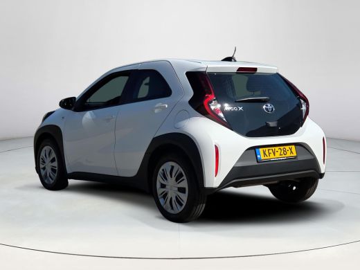 Toyota Aygo 1.0 VVT-i MT Play | Apple CarPlay | Cruise Control | Rijklaar incl. garantie | ActivLease financial lease