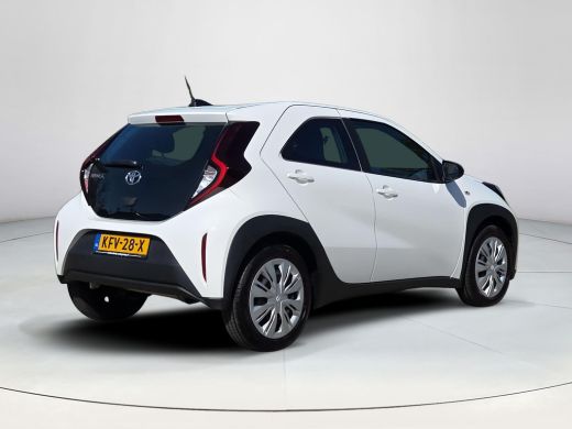 Toyota Aygo 1.0 VVT-i MT Play | Apple CarPlay | Cruise Control | Rijklaar incl. garantie | ActivLease financial lease