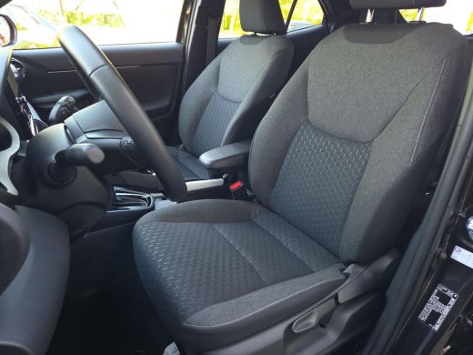 Toyota Yaris Cross 1.5 Hybrid 130 Dynamic Comfort Pack | Blindspot | Parkeersensoren | Rijklaar incl. garantie | ActivLease financial lease