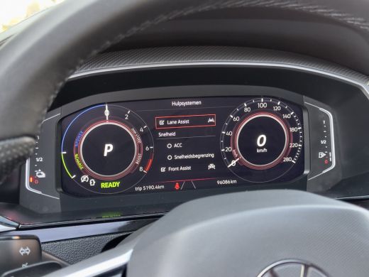 Volkswagen Arteon 1.4 TSI eHYBRID AUT6 3X R-LINE 96D.KM! PANODAK LEDER NAVI CAMERA DIGI-DASH APPLE-CARPLAY LED LMV PDC ActivLease financial lease