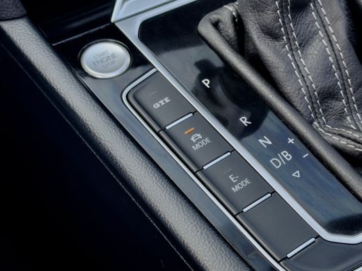 Volkswagen Arteon 1.4 TSI eHYBRID AUT6 3X R-LINE 96D.KM! PANODAK LEDER NAVI CAMERA DIGI-DASH APPLE-CARPLAY LED LMV PDC ActivLease financial lease