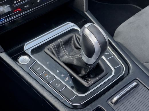 Volkswagen Arteon 1.4 TSI eHYBRID AUT6 3X R-LINE 96D.KM! PANODAK LEDER NAVI CAMERA DIGI-DASH APPLE-CARPLAY LED LMV PDC ActivLease financial lease